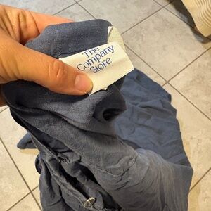 The Company Store 100% Linen Duvet Cover Queen Blue Button Closure